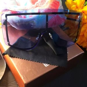 Fashion Shades 😎 Blue